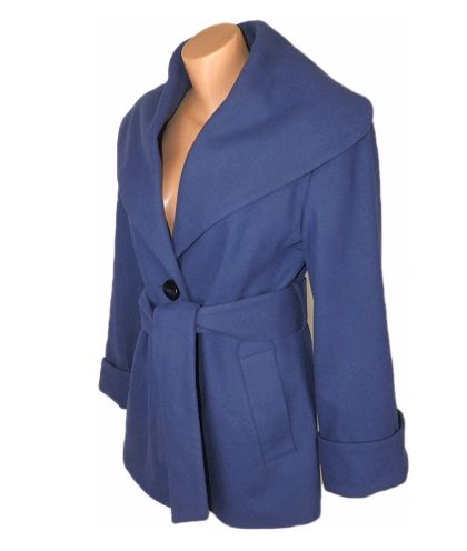 L Синьо вълнено палто с интересна кройка