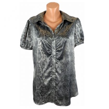 XXL Лека блуза от сатен със змийска шарка