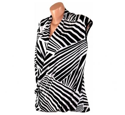 XL Красива черно-бяла еластична блуза