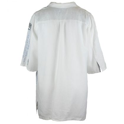 Дълга бяла риза със щампа