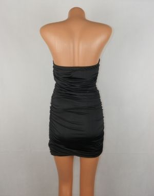 M-L Черна еластична рокля с украси