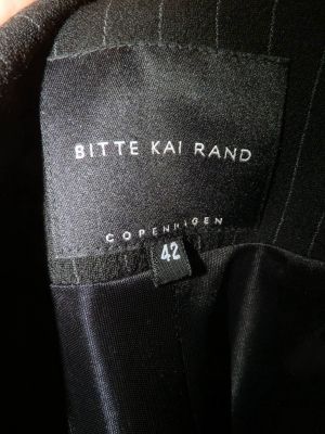 XL Интересно късо сако на райета
