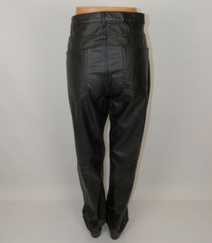 XXL Мъжки кожен еластичен панталон с кройка като на дънки