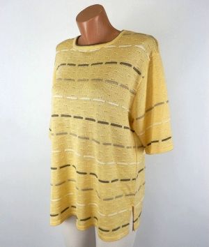 XXL Жълта машинно-плетена блуза с къс ръкав 