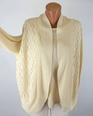 Двоен кремав пуловер Sara Morgan