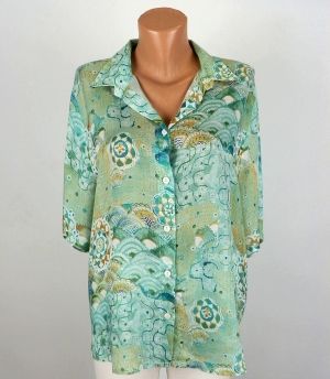 XL Лека цветна блуза от сатен
