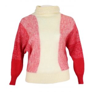 Красив пуловер от мохер